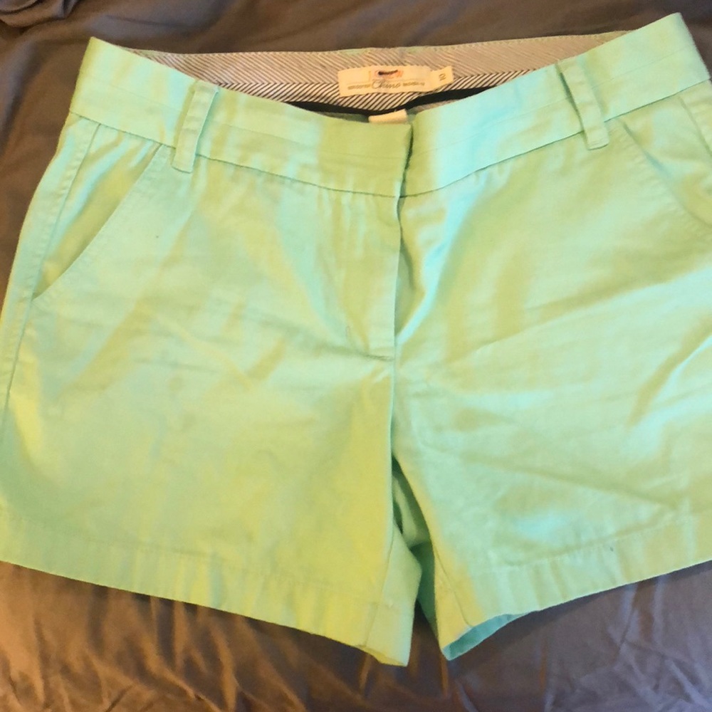 J. Crew Classic Chino shorts size 10, mint green